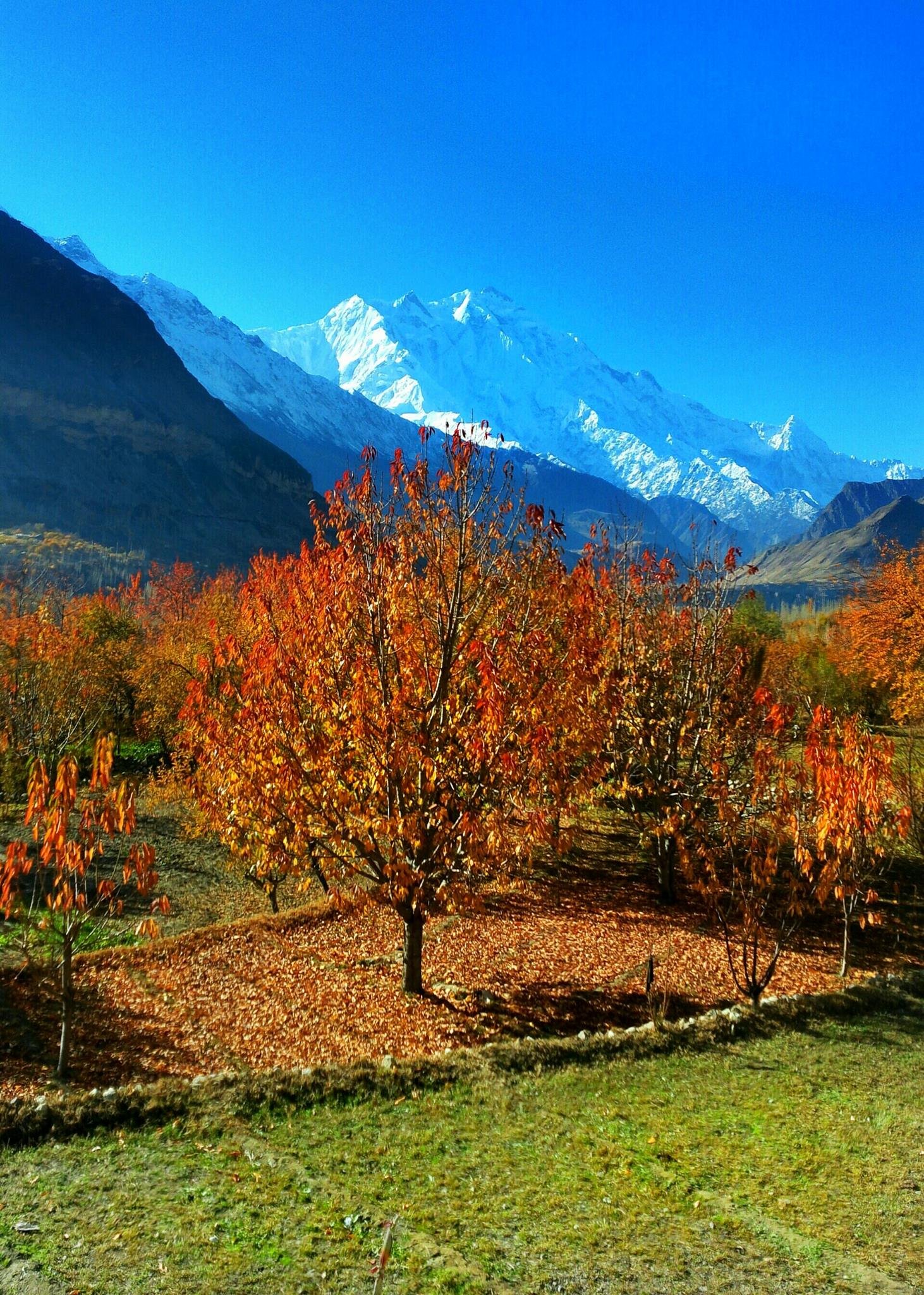 Places to visit in Gilgit Baltistan Hunza in Autumn