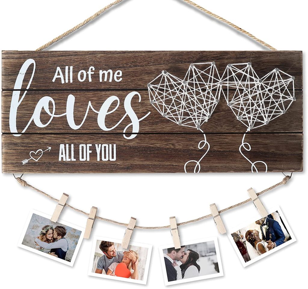 Christmas gift to buy for girlfriends photo frame